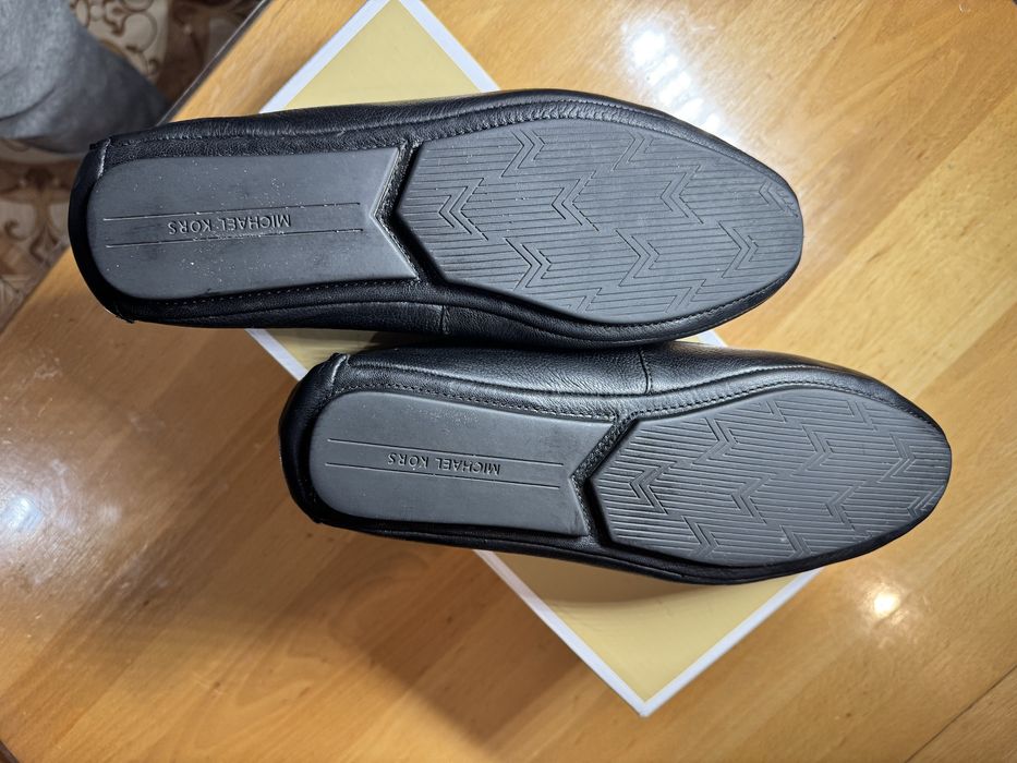 Шкіряні балетки Michael Kors