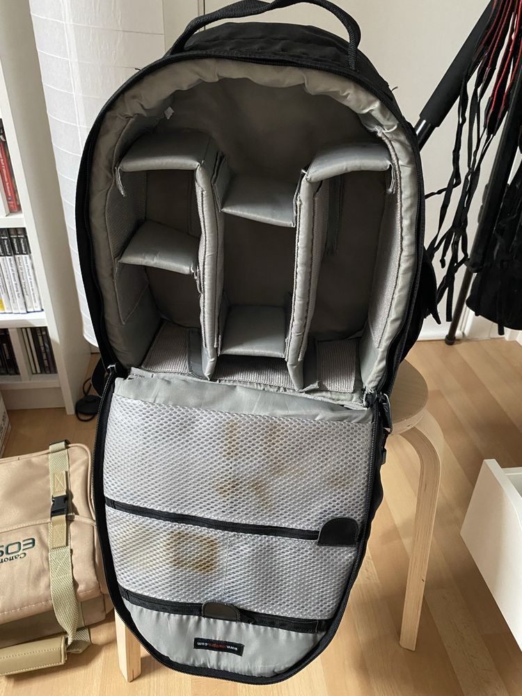 Mochila Lowepro Micro Trekker 200