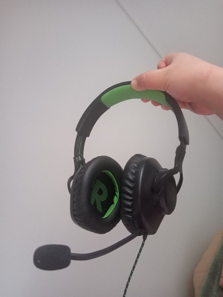 Headset JBL Gamer com microfone