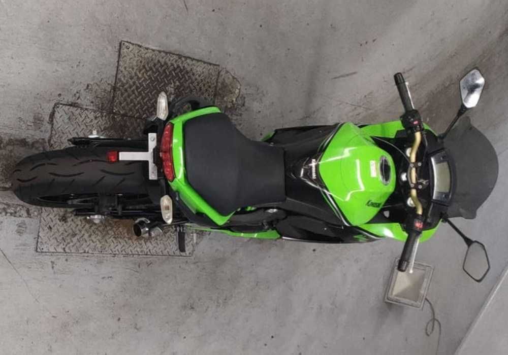 Японський мотоцикл Kawasaki Ninja 400 2013, мотосалон Артмото Полтава