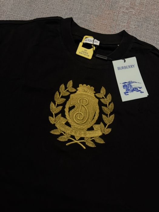 T-shirt BURBERRY preto