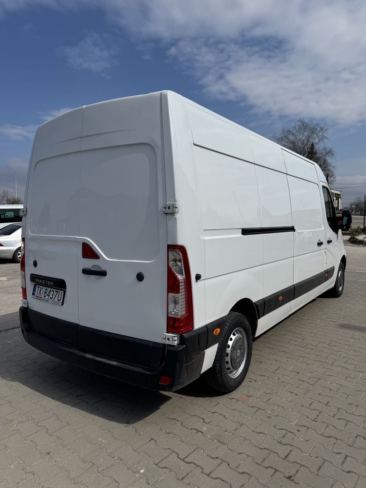 Wynajem busa dostawczego – Renault Master L3H2