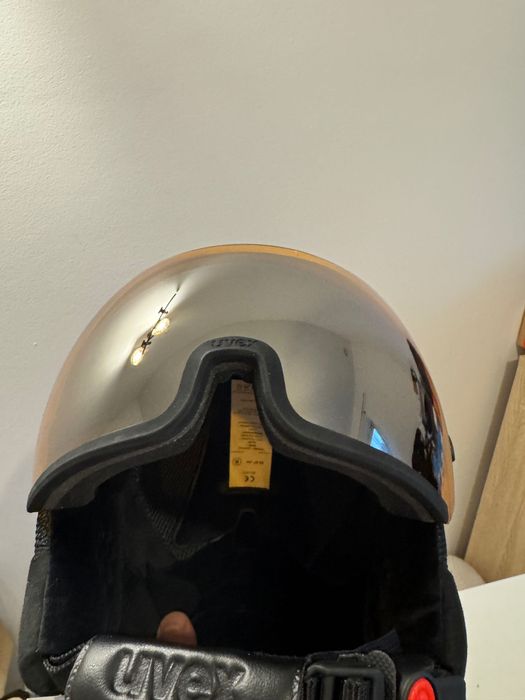 Kask Narciarski Uvex hlmt 600 visor Rozmiar 55-57 cm