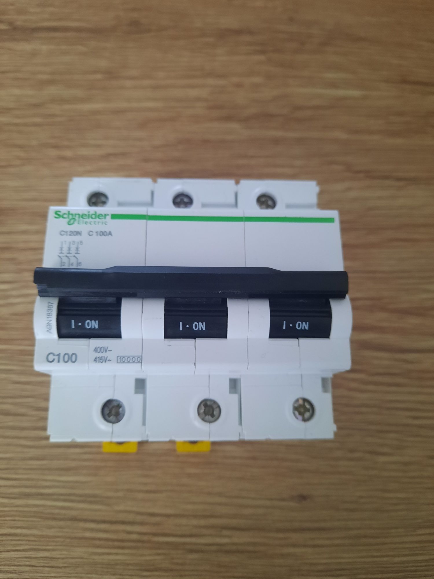 Schneider Electric Автоматичний вимикач C120N 3P 100 A C А9N18367