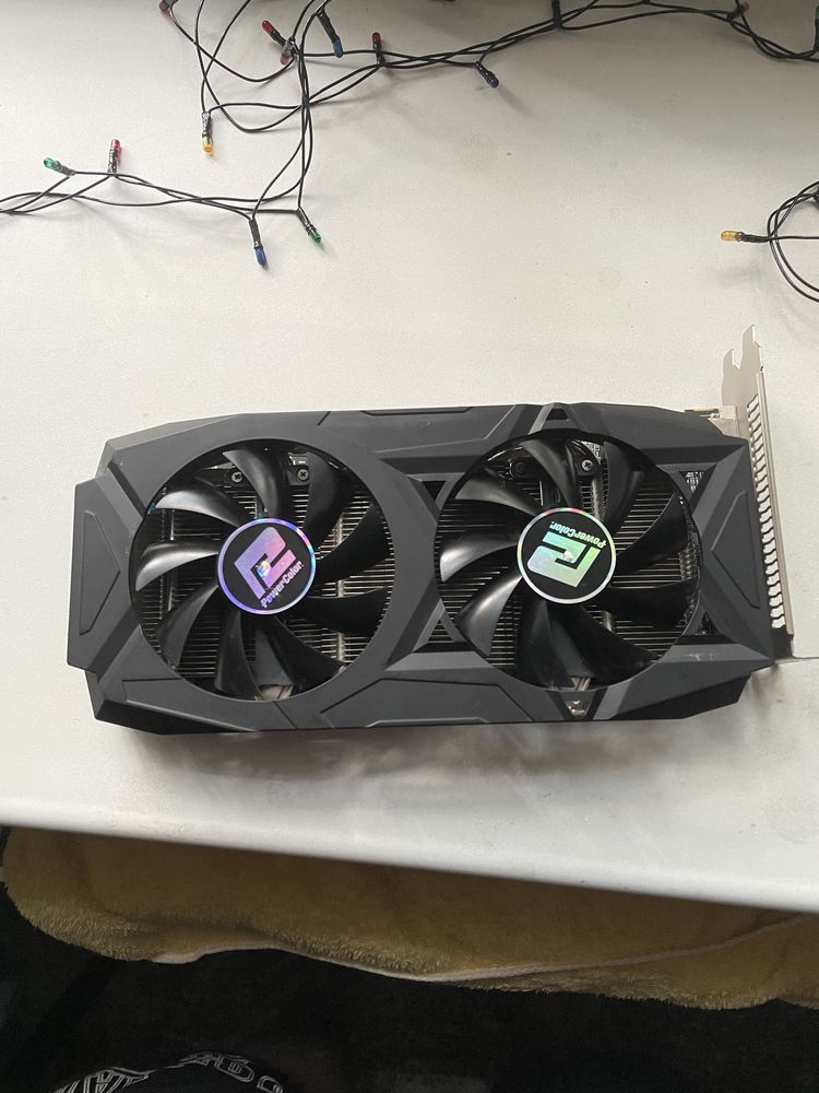 Продам RX580 на запчасти