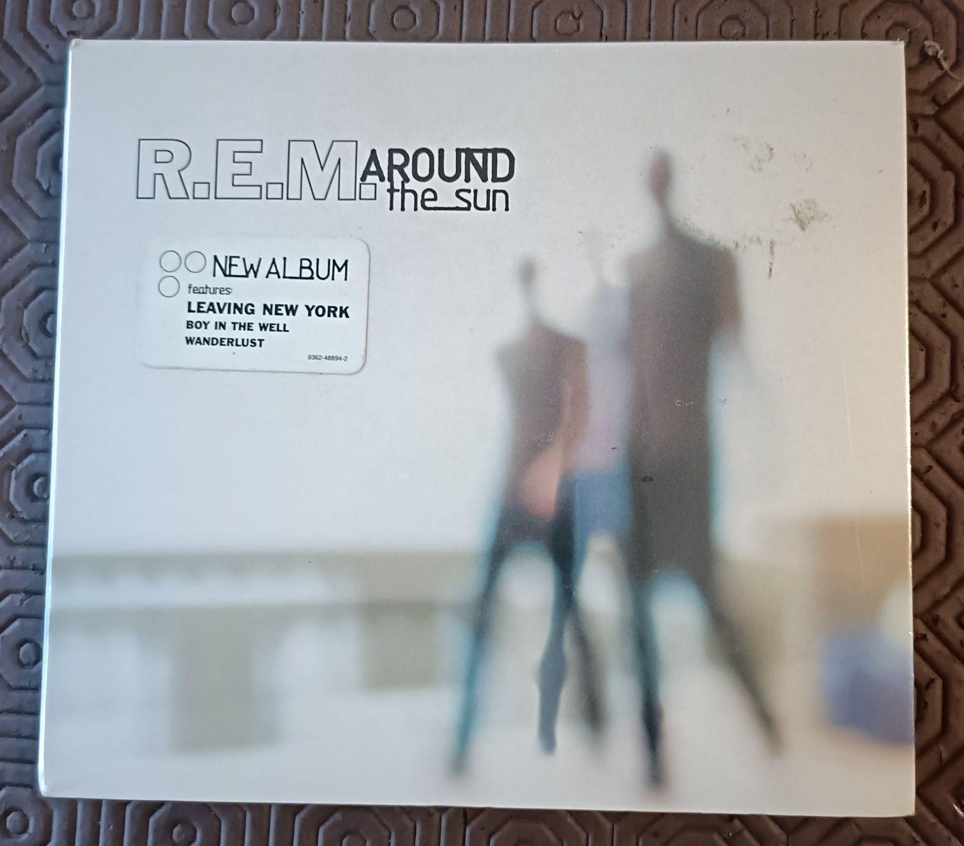 CD  -  REM ... around the sun
