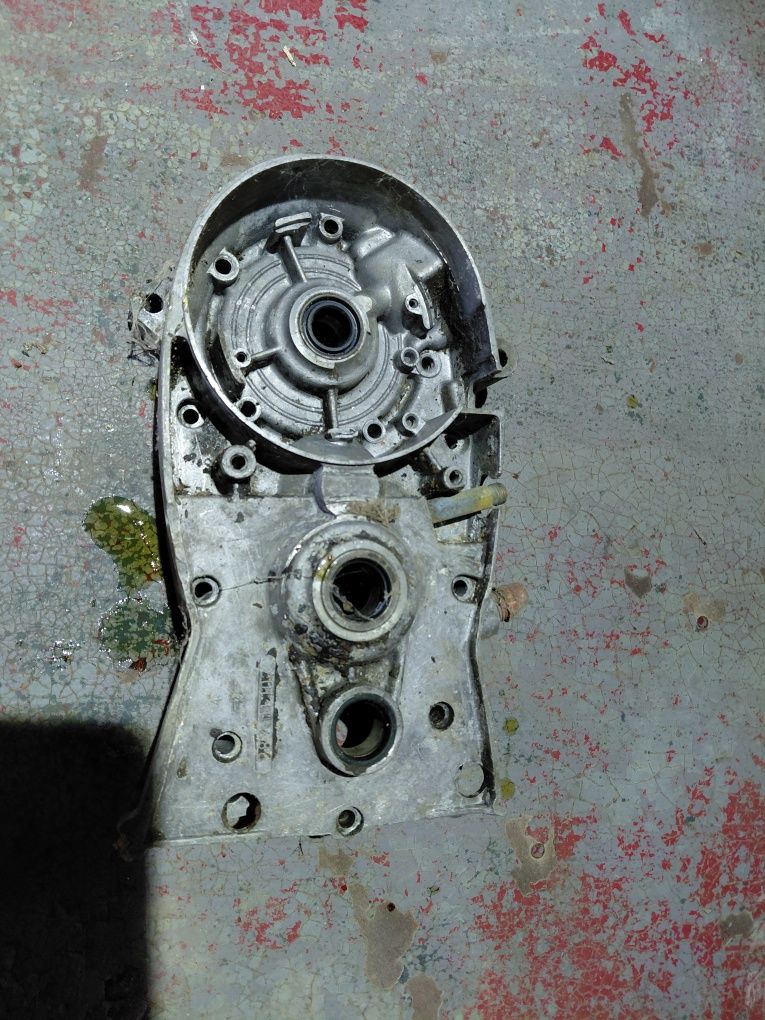 Tampa motor zundapp 4 turbina