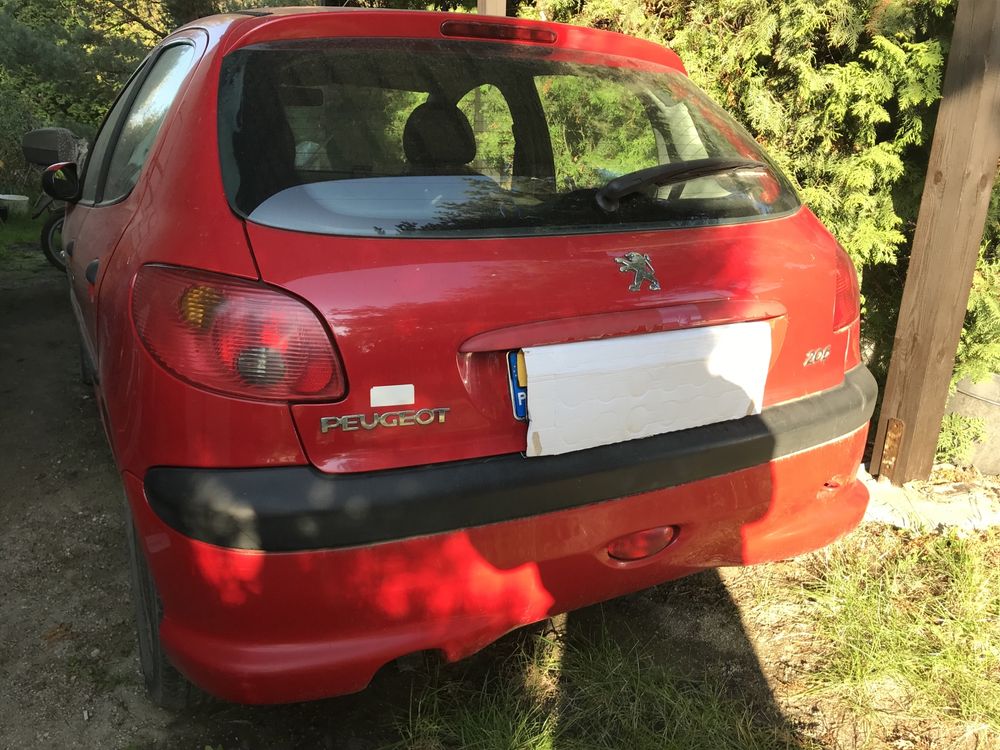 Peugeot 206, czerwony 2006