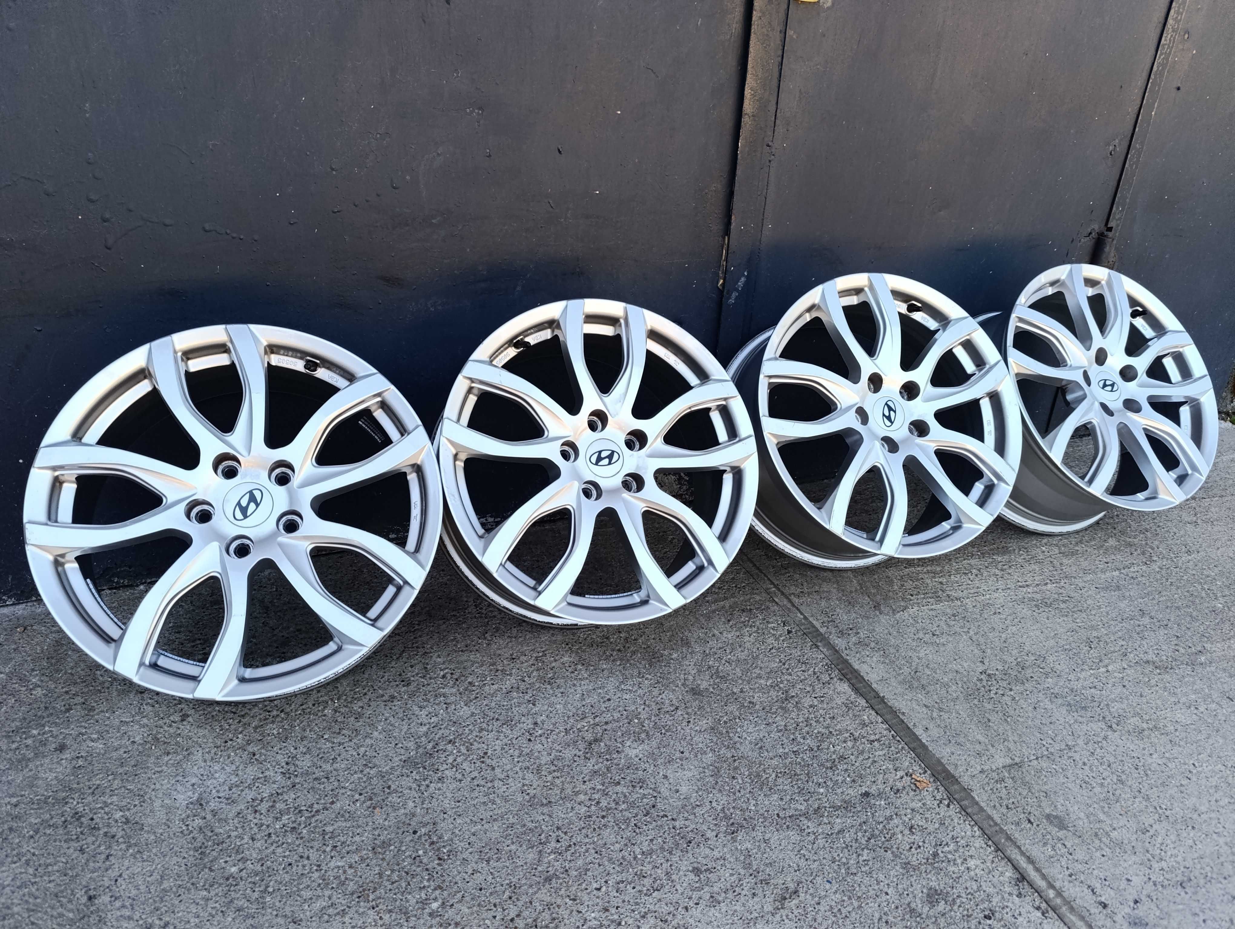 Felgi 18" Hyundai ix35 Tucson Kia Sportage 5x114,3 7,5J ET49 KH227518