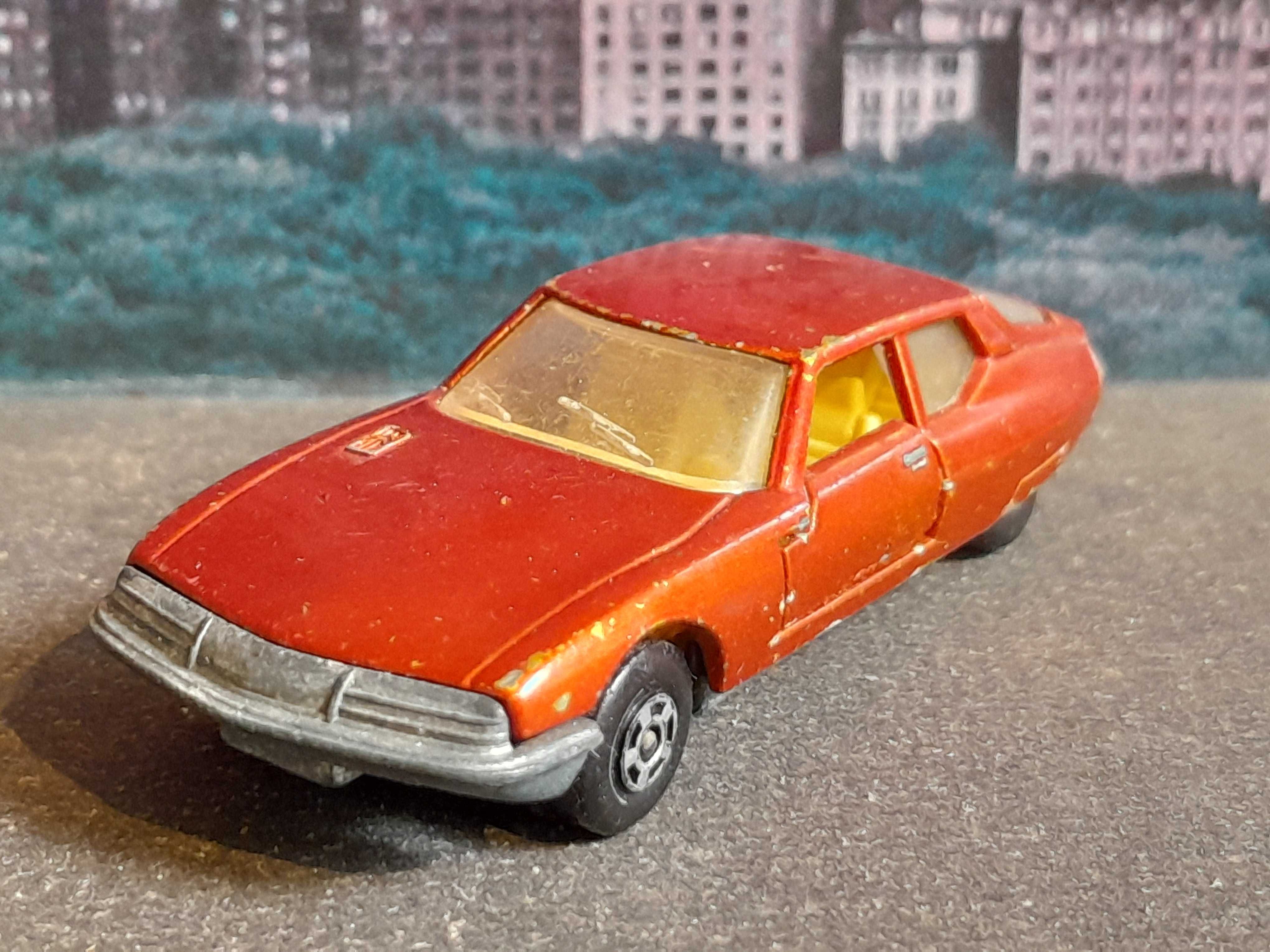 Stary Matchbox resorak 1971 Citroen S.M. autko retro vintage