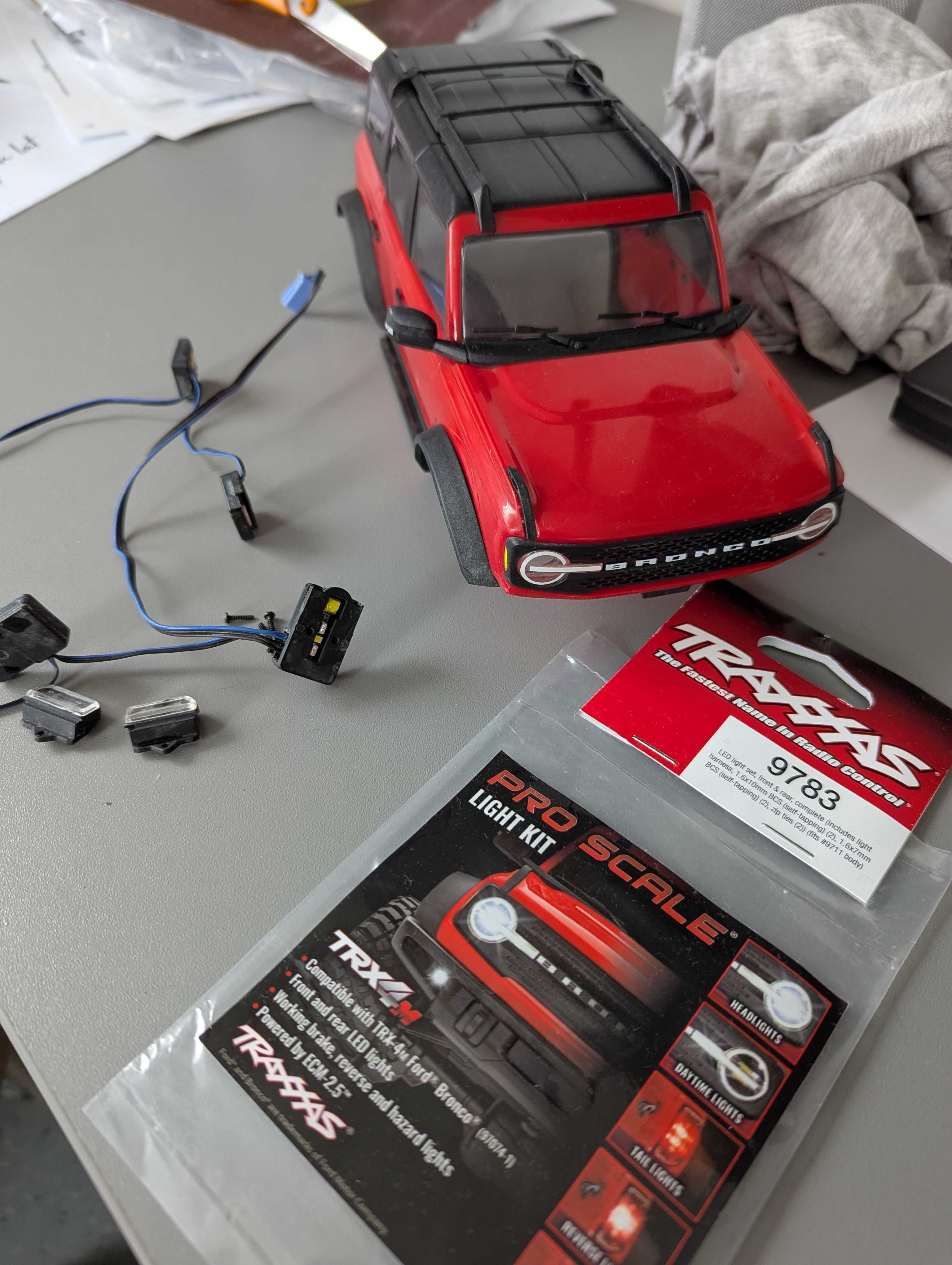 Traxxas trx4m 1/18 bronco oświetlenie + karoseria