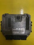 Блок управління двигуном Renault Trafic 0281017065 8200935115