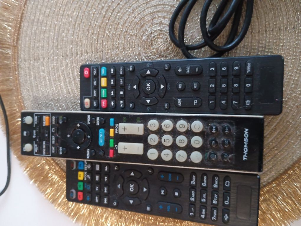 TV SONY BRAVIA 37 Cali + dekoder DVB