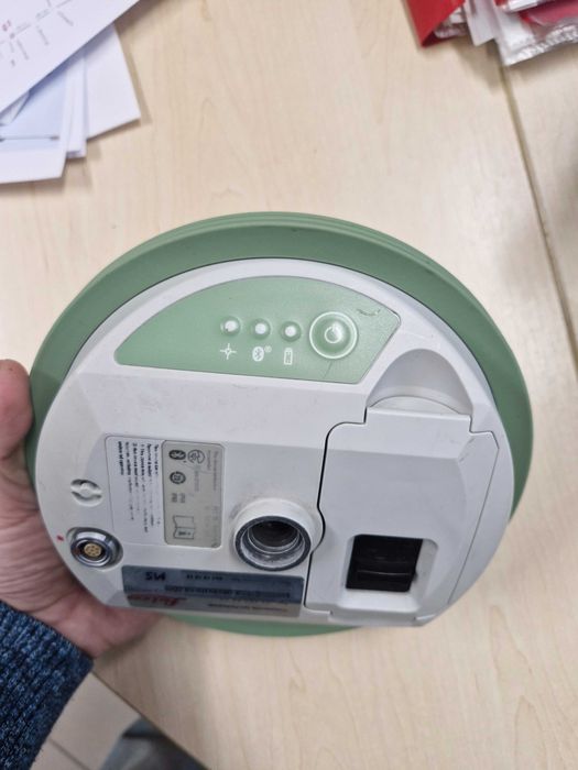 GPS firmy Leica GS07, Kontrolerem CS20