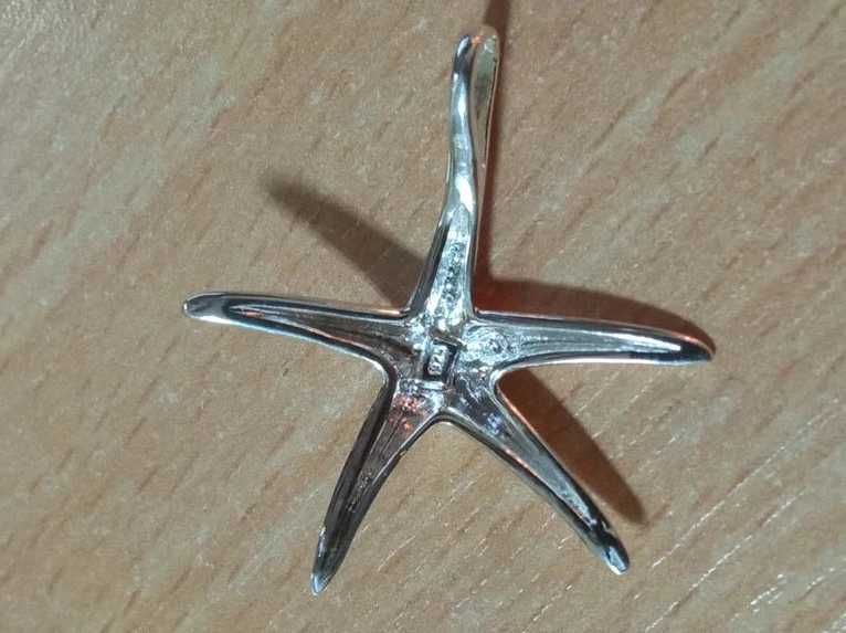 Srebrna zawieszka rozgwiazda Srebro 925 2,35 g Wisiorek gwiazda