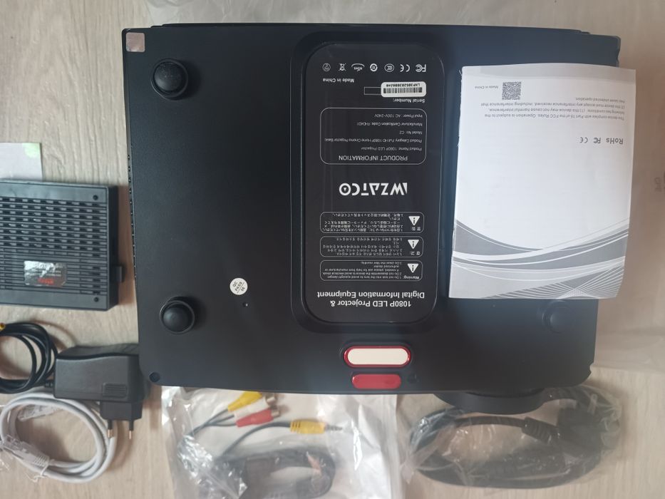 Проектор Wzatco + смарт приставка