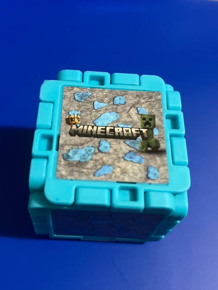 McDonalds - Minecraft(майнкрафт) іграшка «Блок алмазу та кріпер»