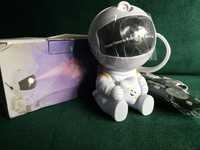 Projektor gwiazd, lampka nocna Astronauta dzień dziecka