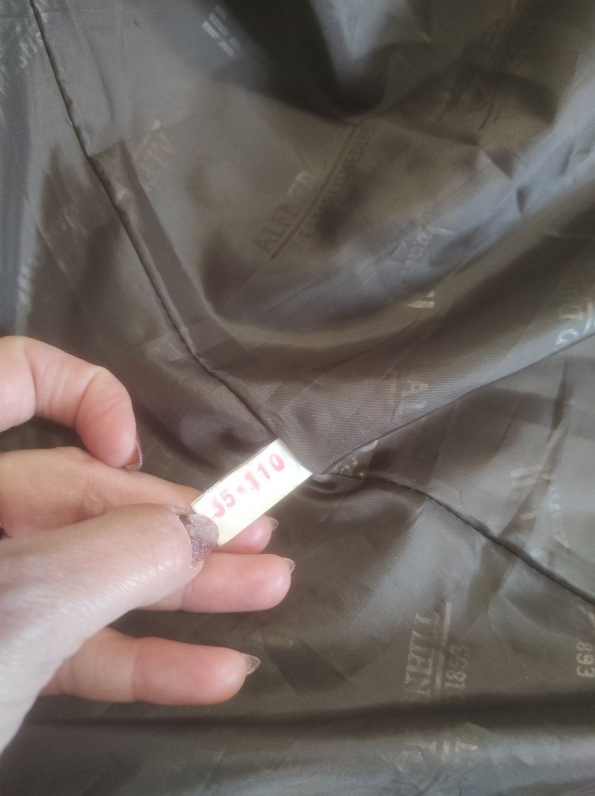 Alfred Dunhill futro z kozic górskich rozm XXL