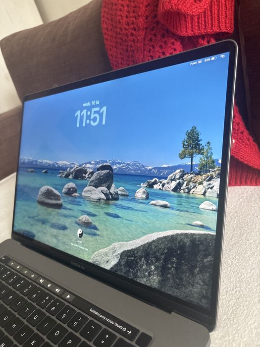 Macbook pro 16 (2019] - Intel i7/ 32 gb ramu / 1Tb SSD - STAN IDEALNY