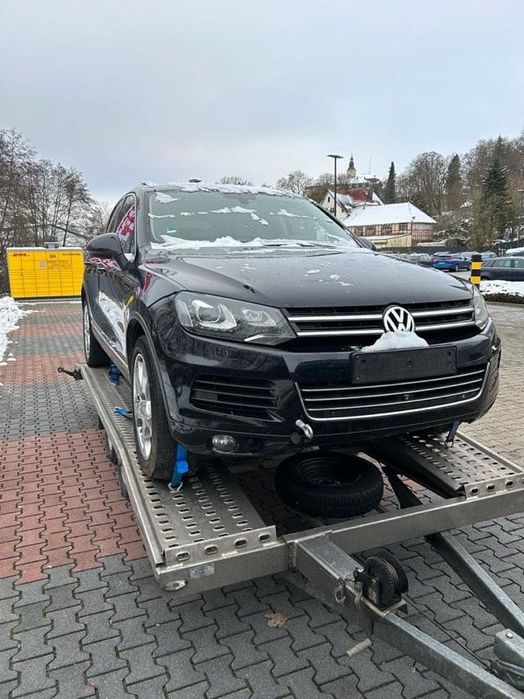 Розборка бампер крила фари  автозапчастини Таурег nf Touareg 2 Туарег