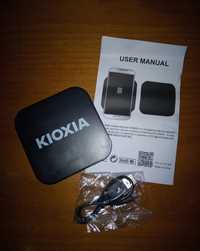 Carregador preto wireless da Kioxia