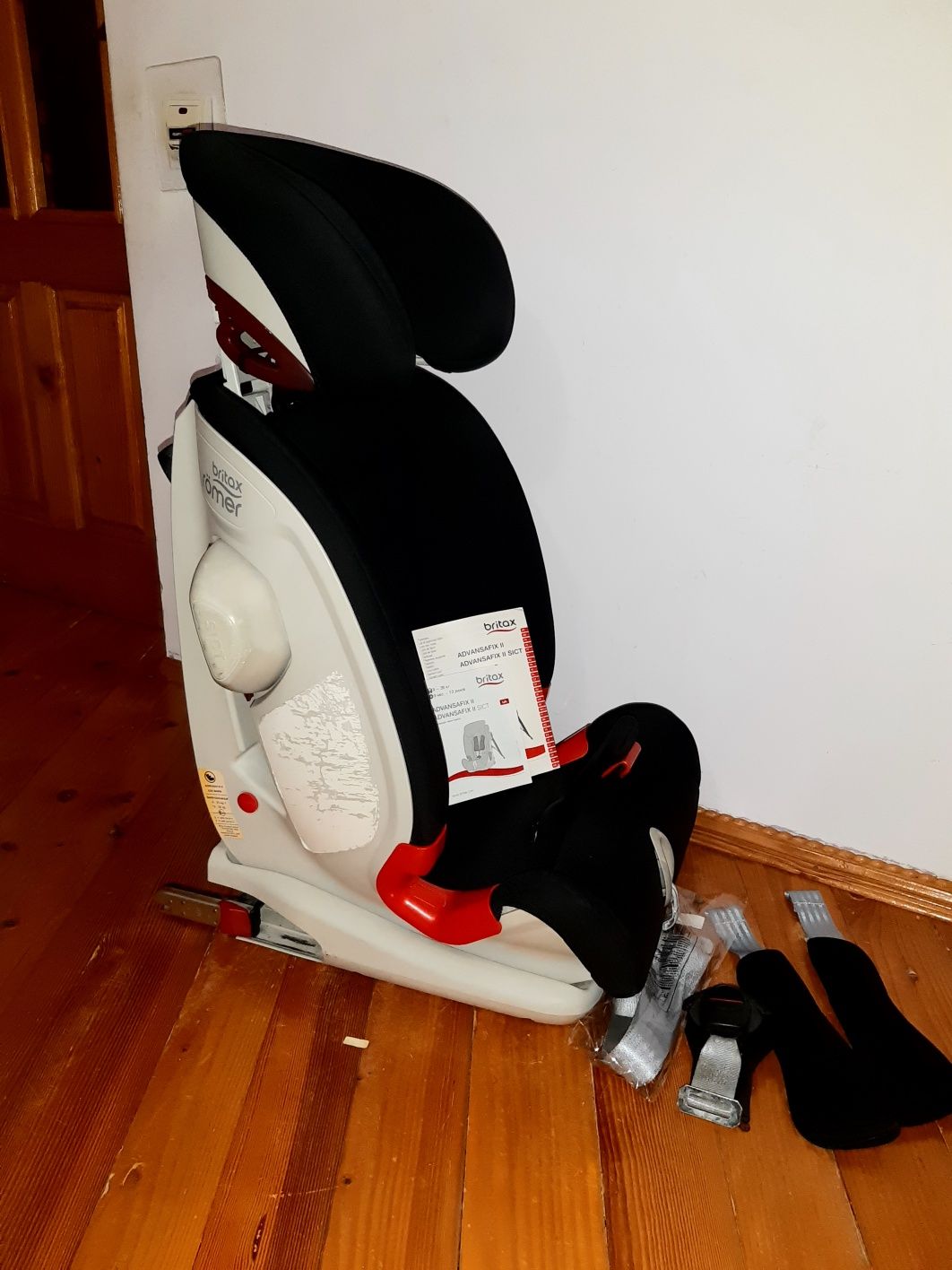 Чорне 9 36 гарне britax romer