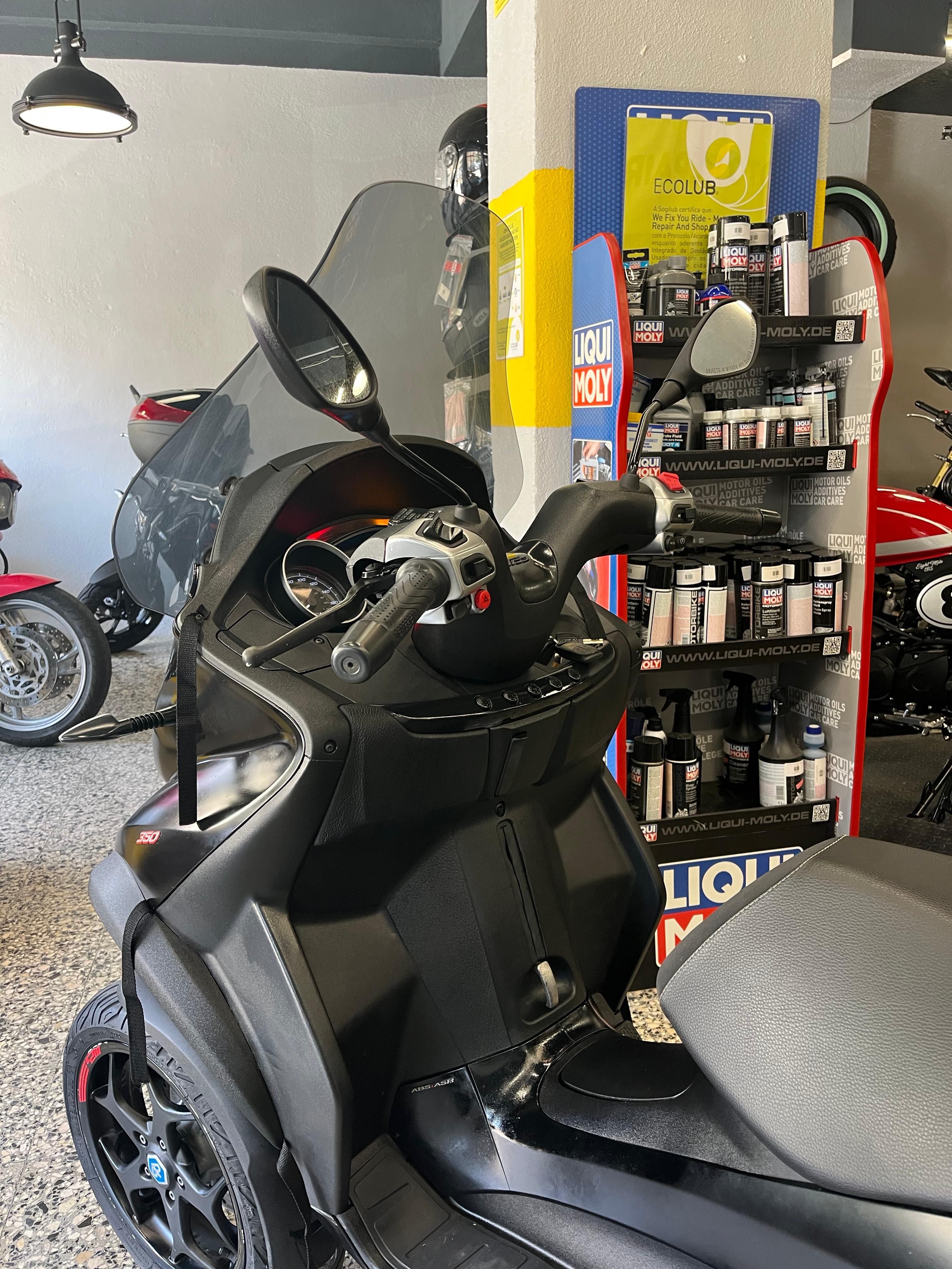 Piagio MP3 350 Conforto e distinção Carta de carro