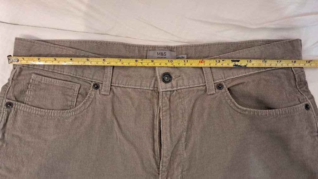 Męskie spodnie sztruksowe Marks&Spencer 34 slim