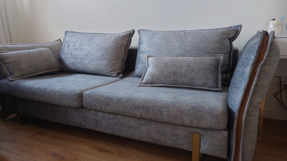 Meble do pokoju sofa,kanapa rozkładana firmy Tadao model KENZO