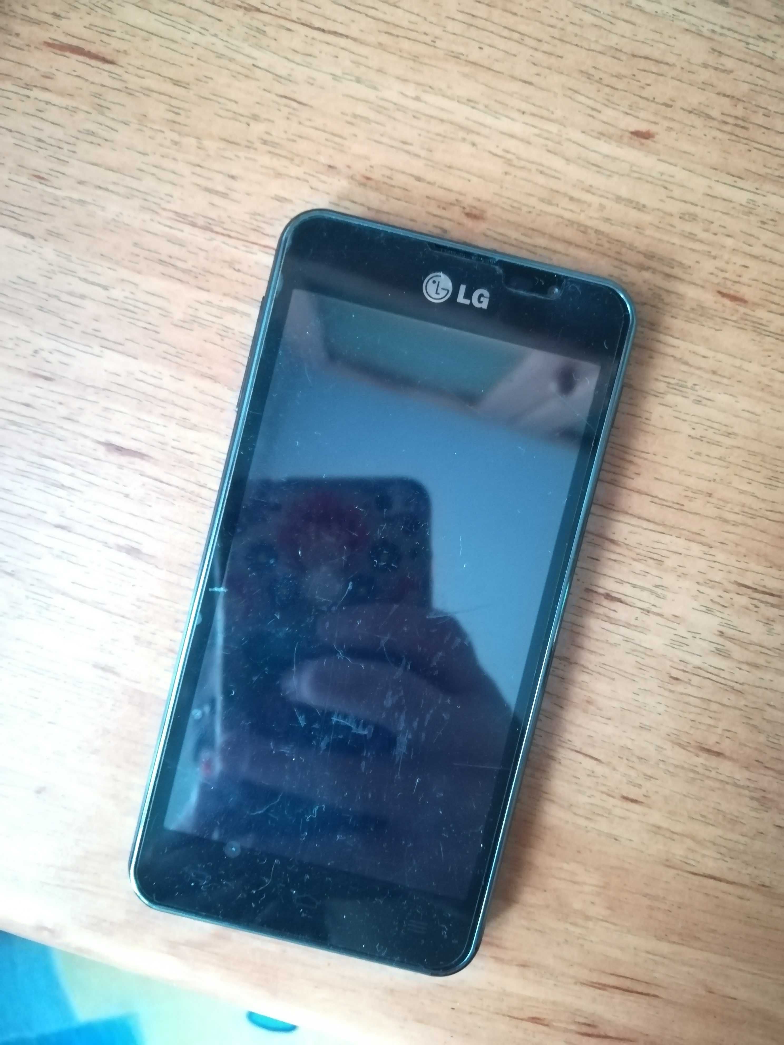 Telefon LG F5 w oryginalnym pudełku