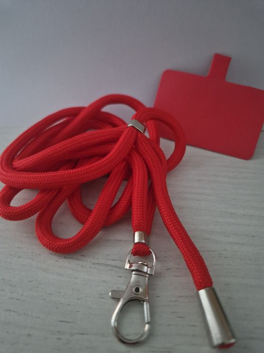 Uniwersalna smycz do telefonu czerwona