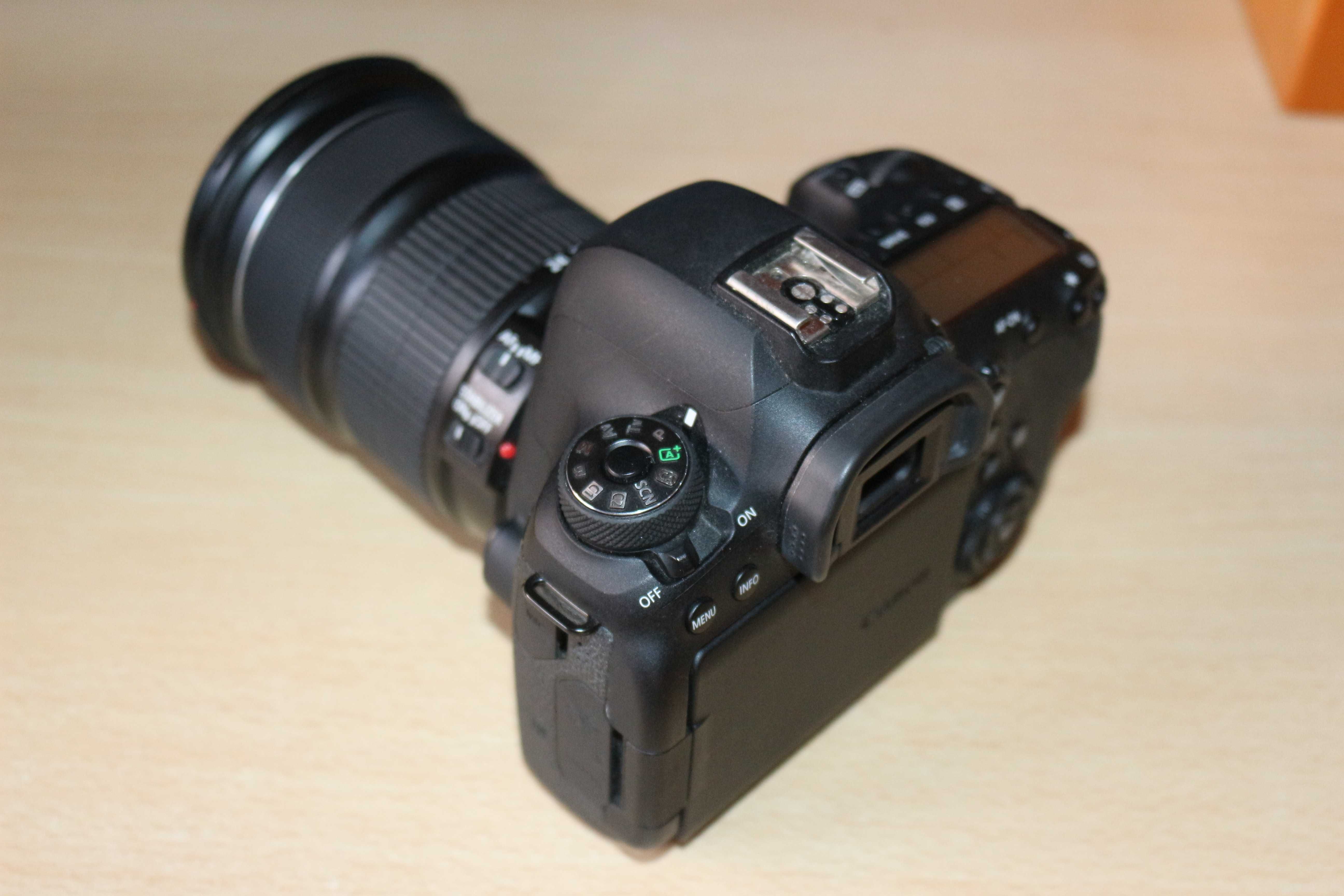 Canon 6D Mark II + 24-105 IS SMT + 2 Baterias + Carregador.