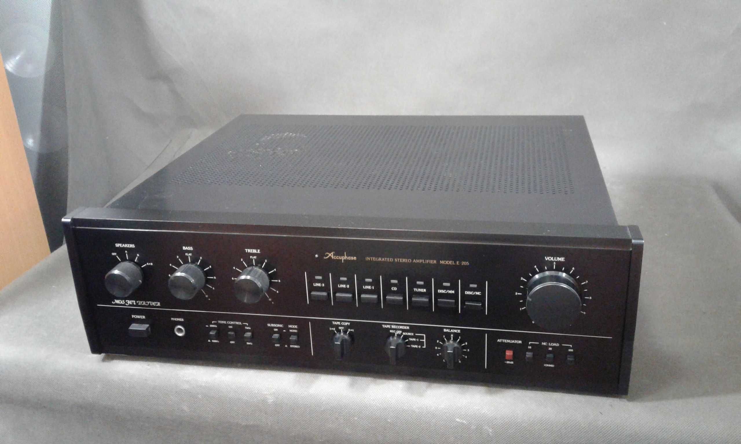 ACCUPHASE E-205,wzmacniacz stereo
