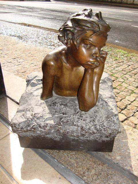 Busto do Teixeira Lopes