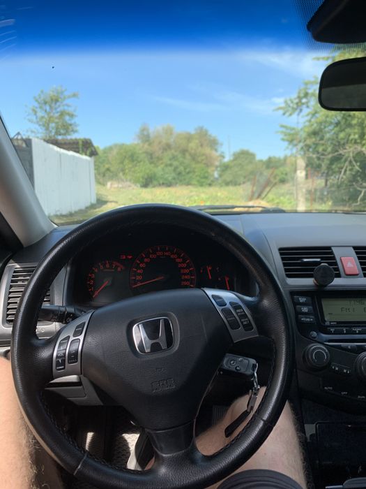 Honda accord7 терміново технічно ідеальна.