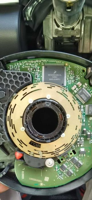 Naprawa Mercedes MRM