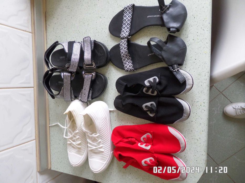 Zestaw letnich butów roz 34/35/36  15 sztuk za 70zł