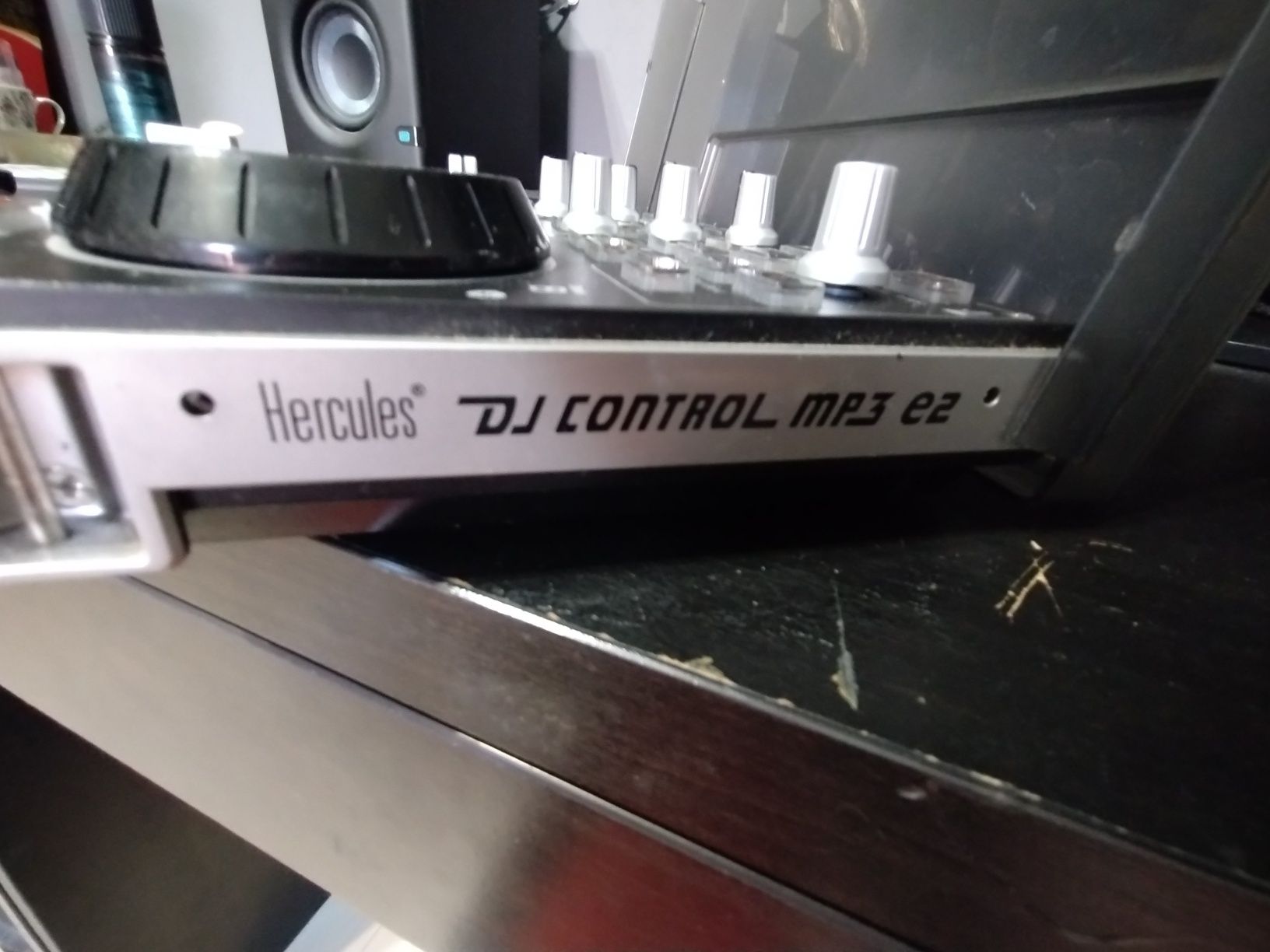 Hercules DJ control MP3 e2