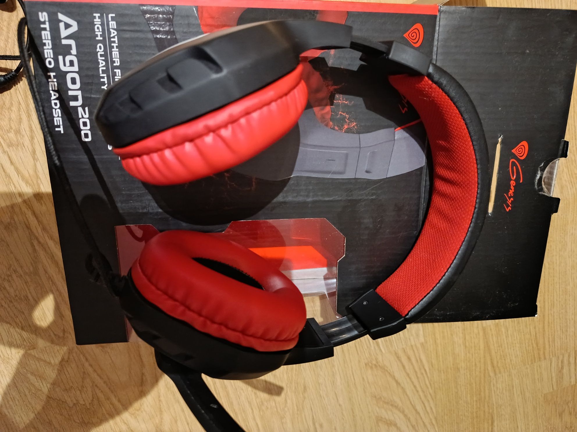 Słuchawki z mikrofonem Argon 200