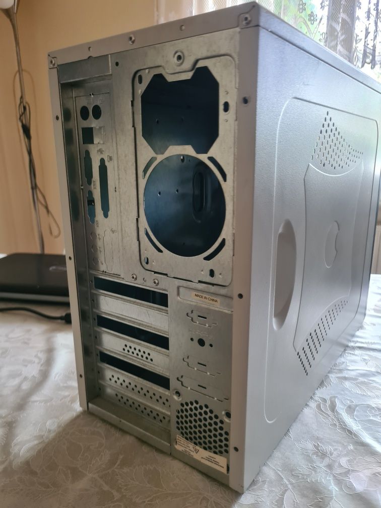 Obudowa komputerowa Retro Pc