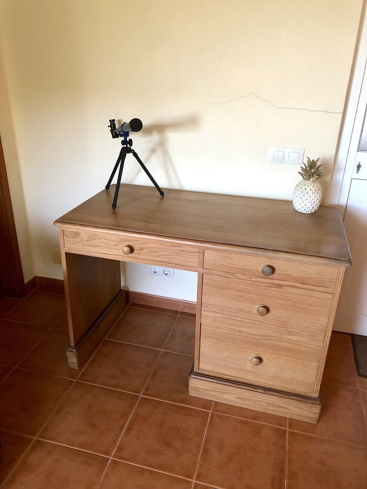 Cómoda de pinho madeira