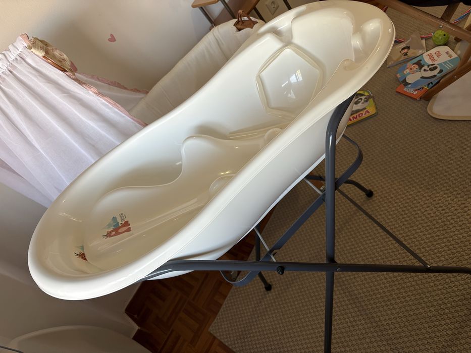 Conjunto de banheira para bebé.