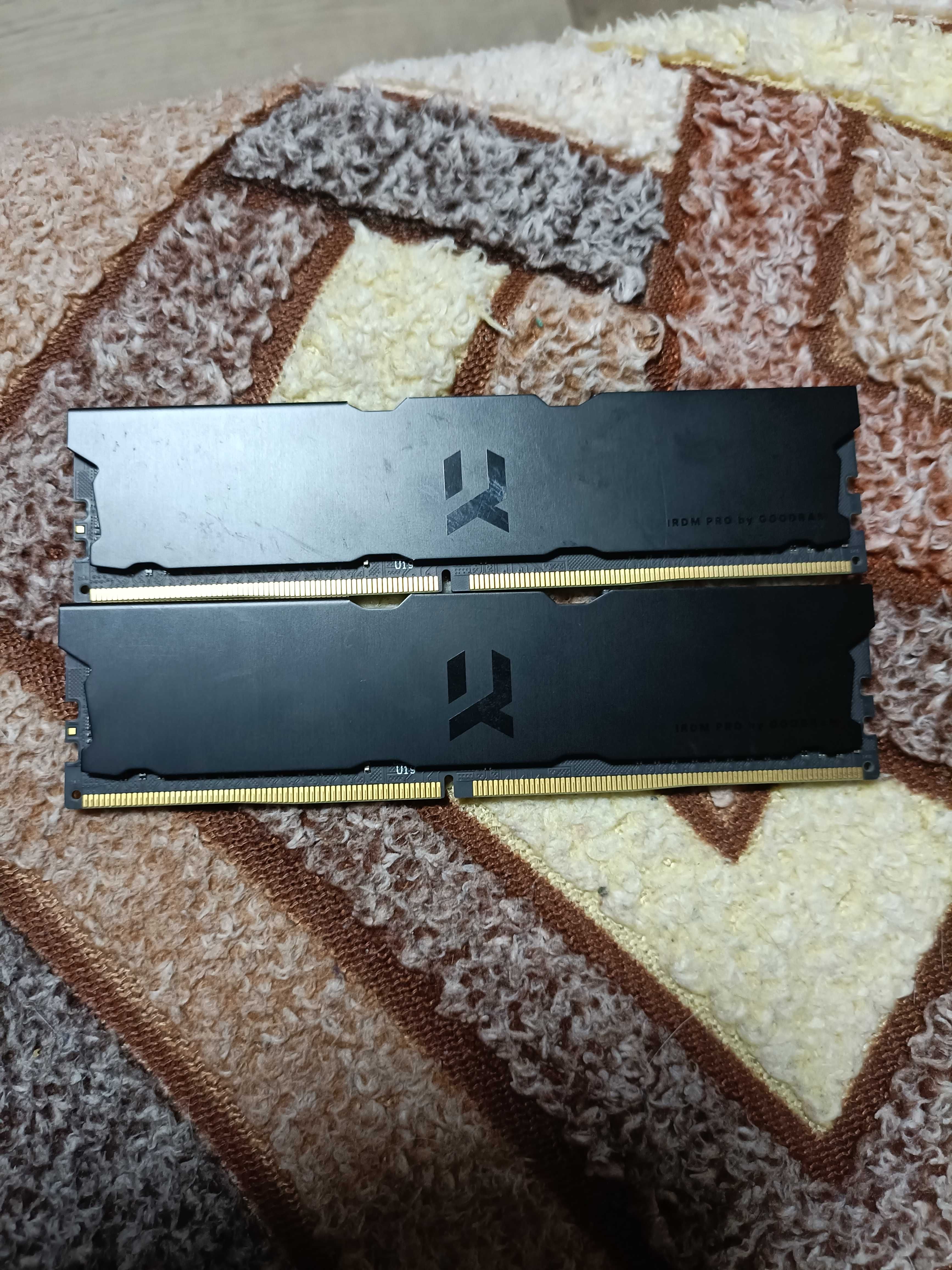 Оперативная память ddr4 2x8
