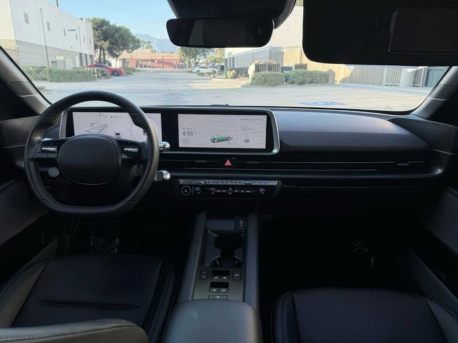 Hyundai Ioniq 6 SEL      2023