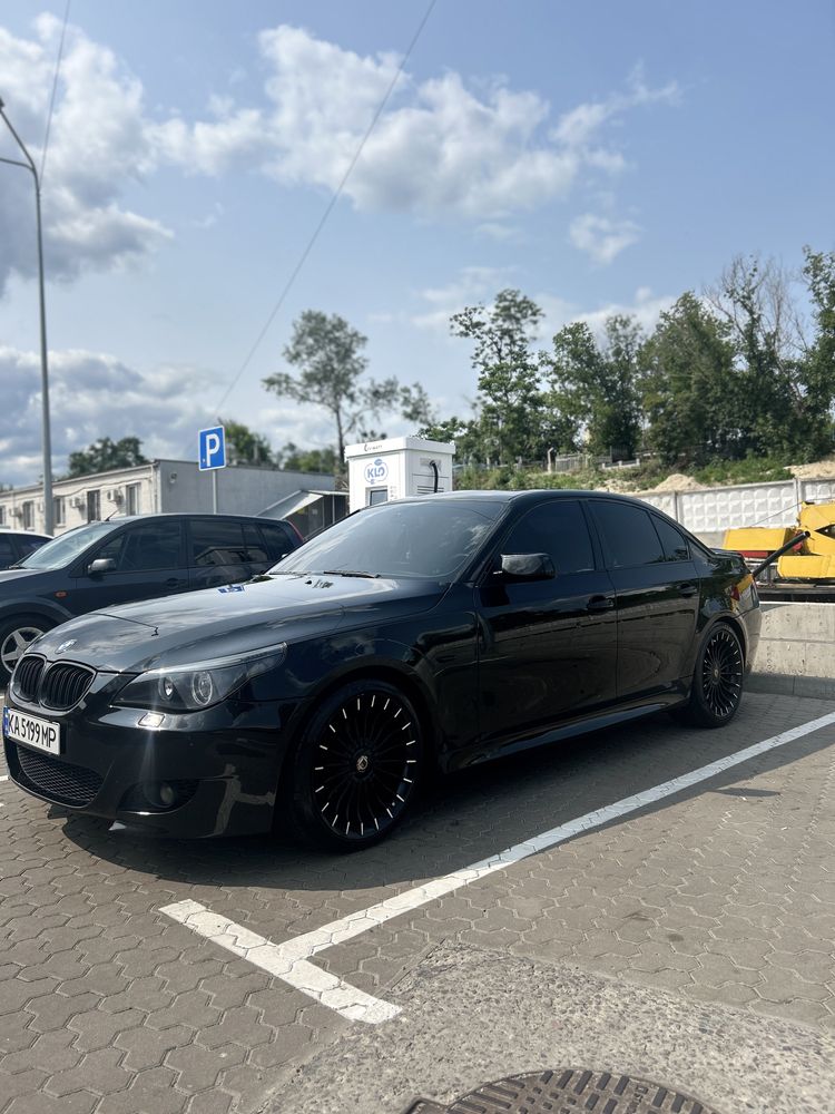 BMW E60   M54b30