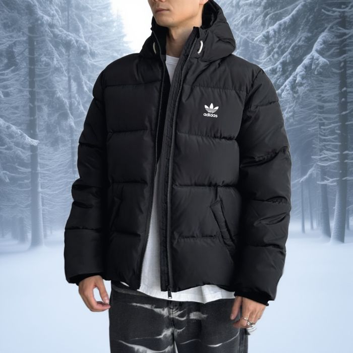 Зимняя мужская черная куртка теплая