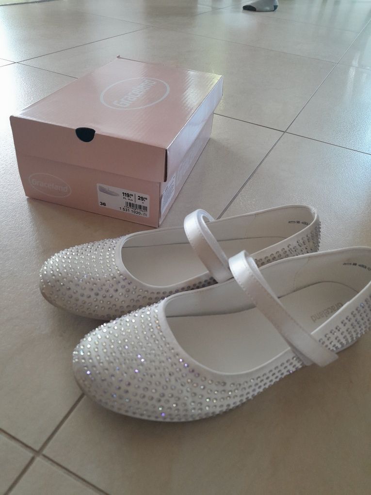 Buty komunijne dziewczęce