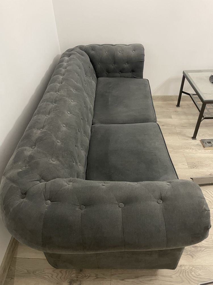 Sofa, kanapa w stylu chesterfield z funkcja spania