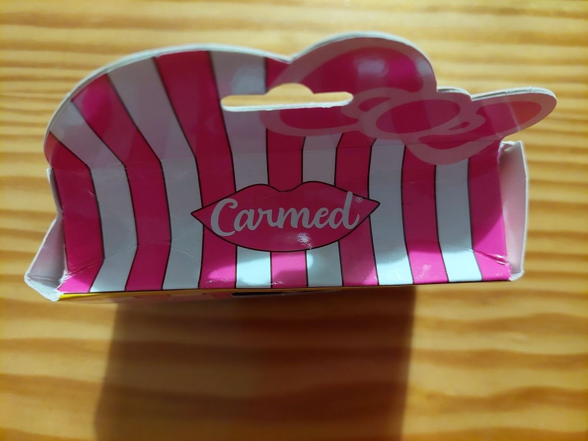 Carmed hello kitty